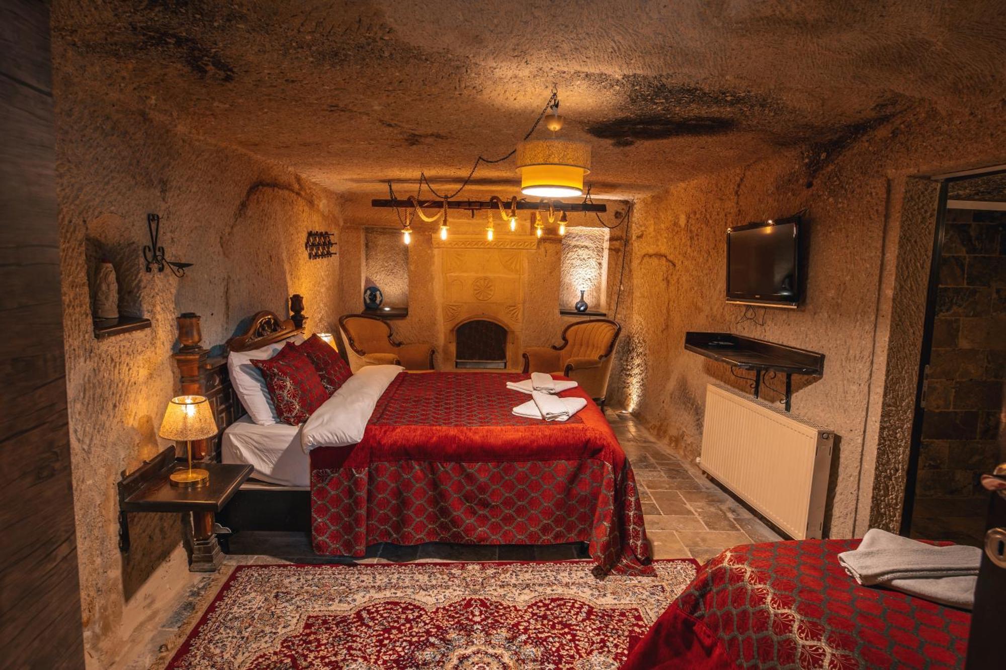 Adelya Cave Hotel Apartments Göreme Dış mekan fotoğraf